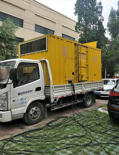 靖安发电车出租-柴油发电机组排烟系统设计要求及其考虑因素
