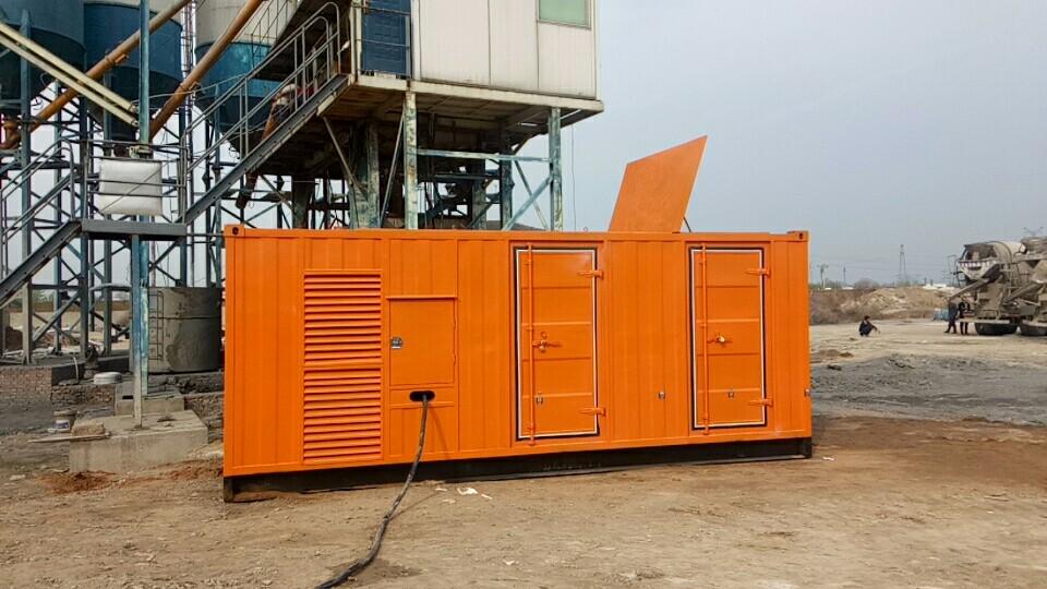 靖安出租发电机-在寒冷地区使用康明斯柴油发电机时要注意哪些问题