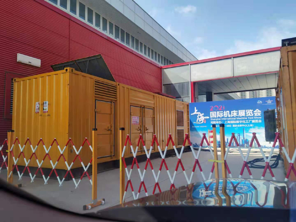 靖安发电车出租-发电机无电压或电压太低怎么办?