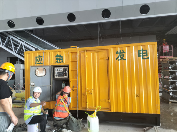 靖安怎样判断空气滤清器是否需要更换？